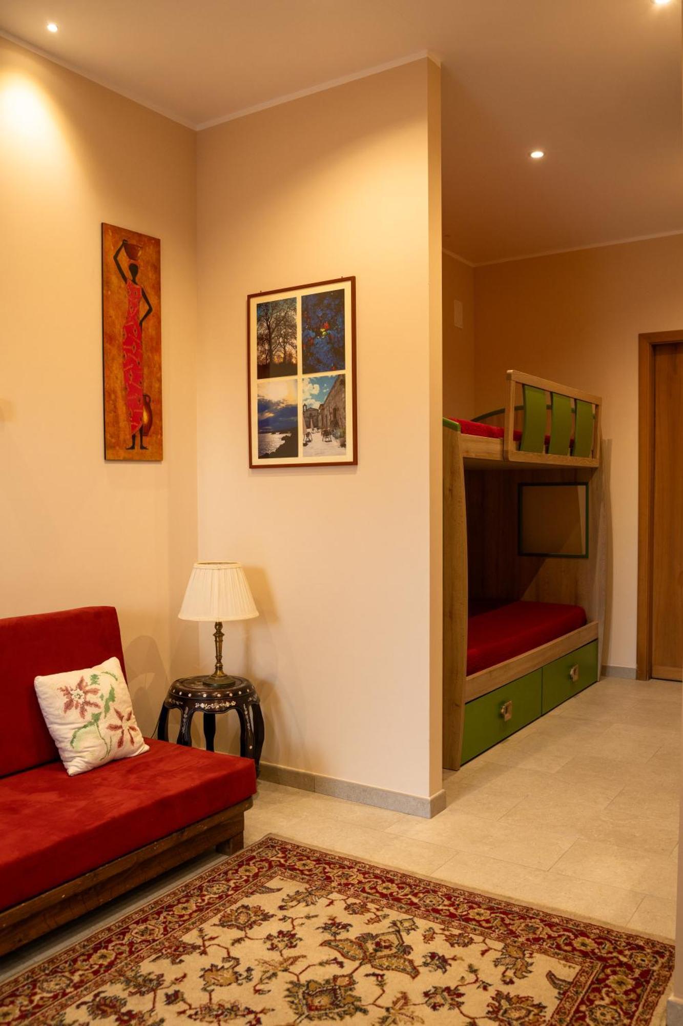 Casa Vacanze Le Pernici Николози Экстерьер фото